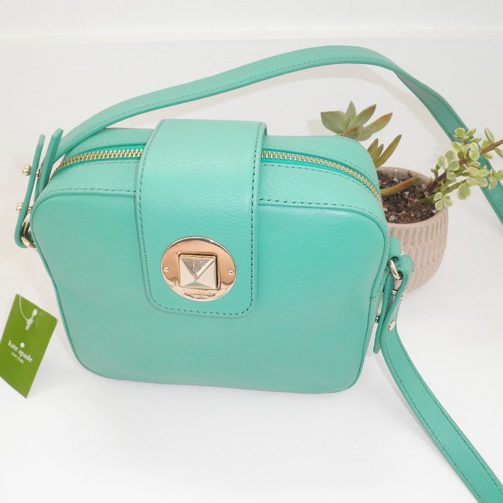 Kate Spade Isla Mint Green Crossbody Camera Bag - Picture 3 of 7